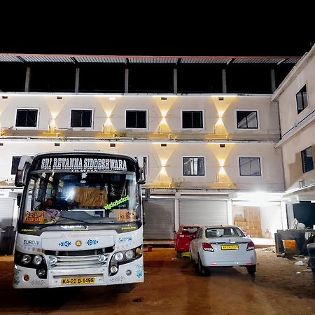 Kamath Inn Māvalli Eksteriør billede